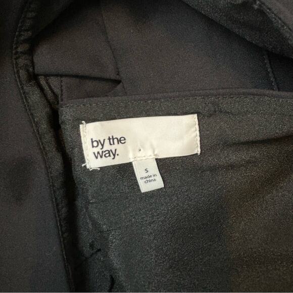 by the way Gloria Jumpsuit Womens Size S Black Low Deep V Neck Date Night Sexy - Picture 10 of 10